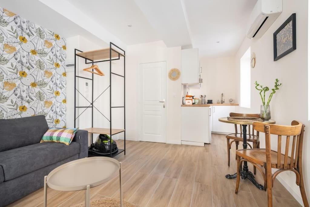 Апартаменты Studio Cosy Vieux-Port Марсель Экстерьер фото